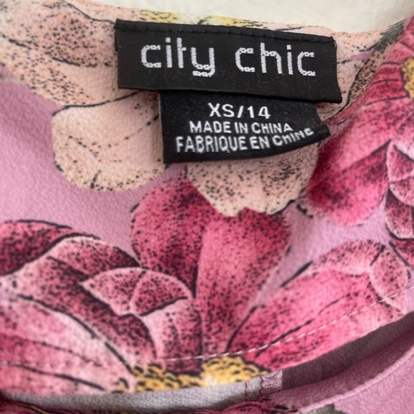 City Chic Plus Size 14 XS floral top - Picture 4 of 4